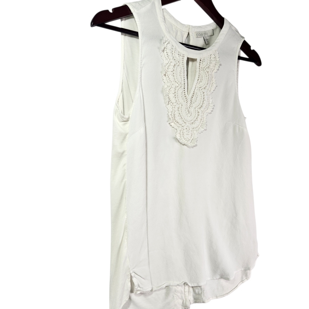 Pale Sky Quin Keyhole Crochet Off White Tank Top Sleeveless Blouse Boho Cottage - Picture 2 of 12